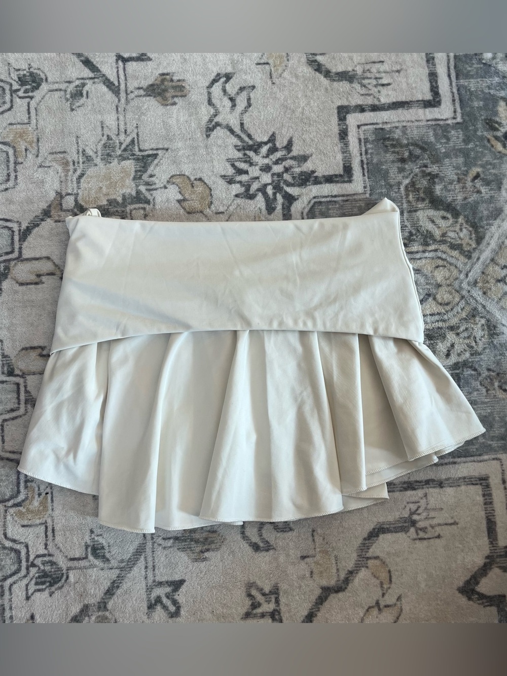 Forever 21 Cream Pleated Skater Skirt